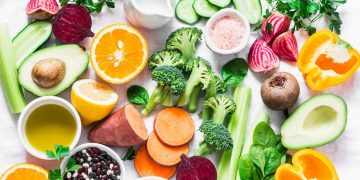 fruits and vegetables rich in Vitamin C
