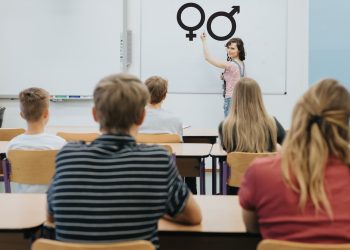 Sex Education in Schools: Benefits and Challenges