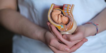 What to do if the baby dies in the womb