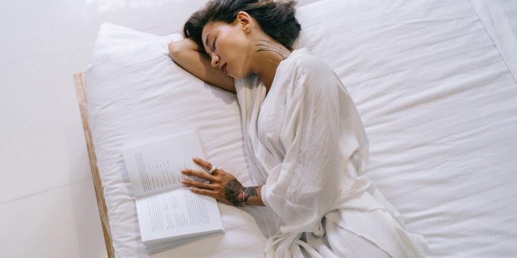 What is Clinomania?