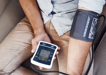 10-Everyday-Lifestyle-Habits-That-Reduce-Your-Risk-of-Chronic-Diseases